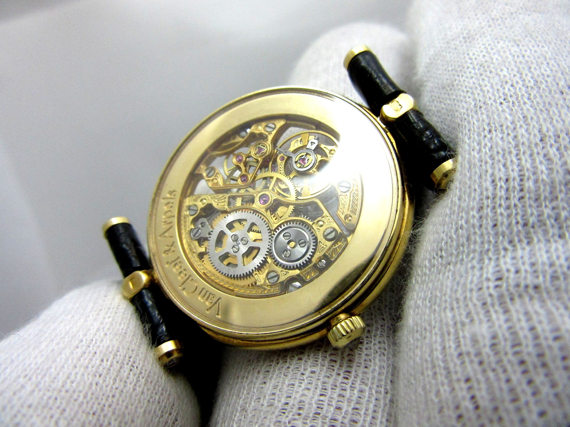 バンクリーフ\u0026アーペル　 スケルトン　メンズ　腕時計ファッション