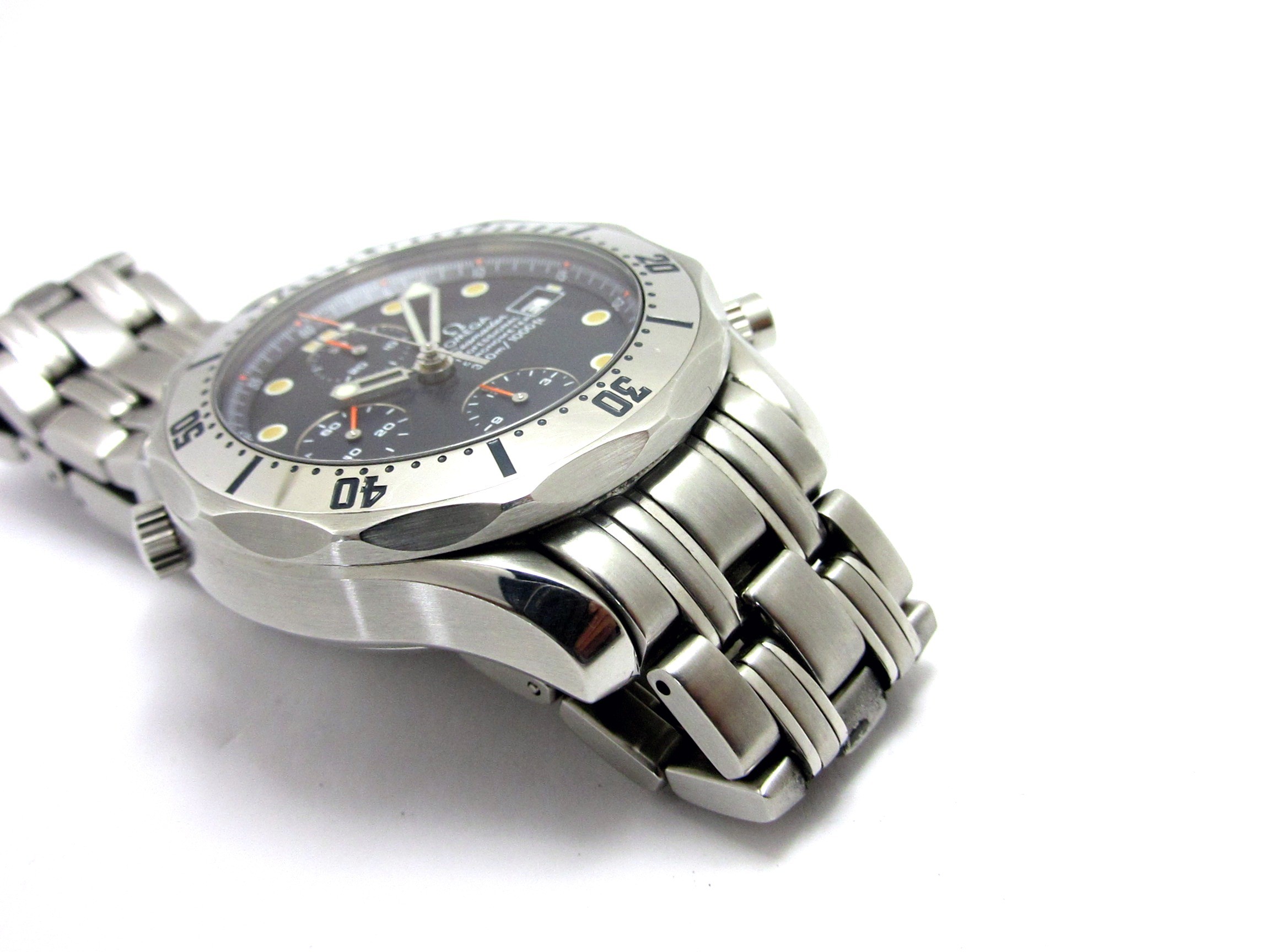 オメガ OMEGA ”シーマスタークロノグラフ” フルトリチウム