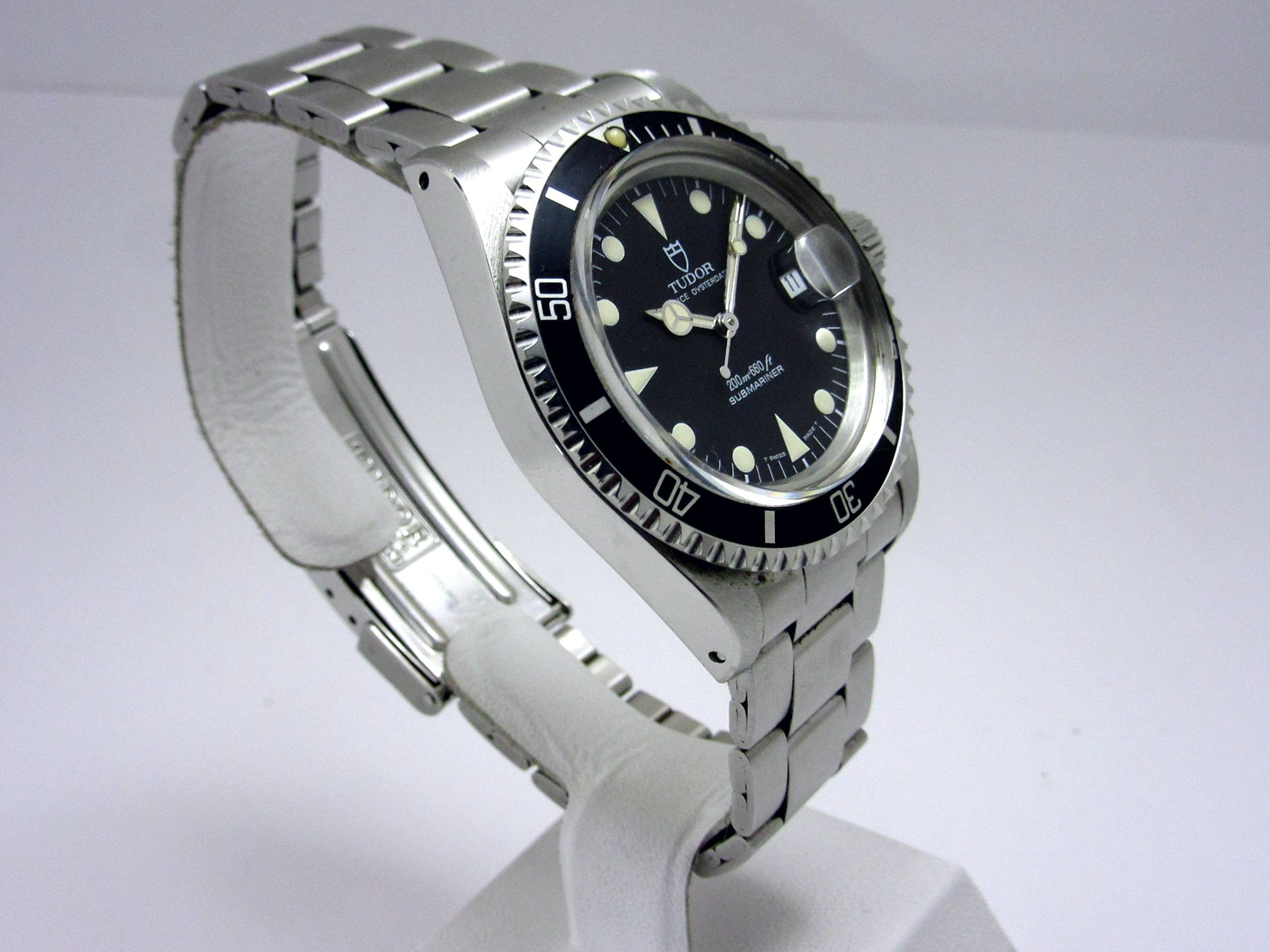 チュードル TUDOR ”サブマリーナー デイト” フルオリジナル オールトリチウム Ref.79090 自動巻機械式ムーブCal2824-2