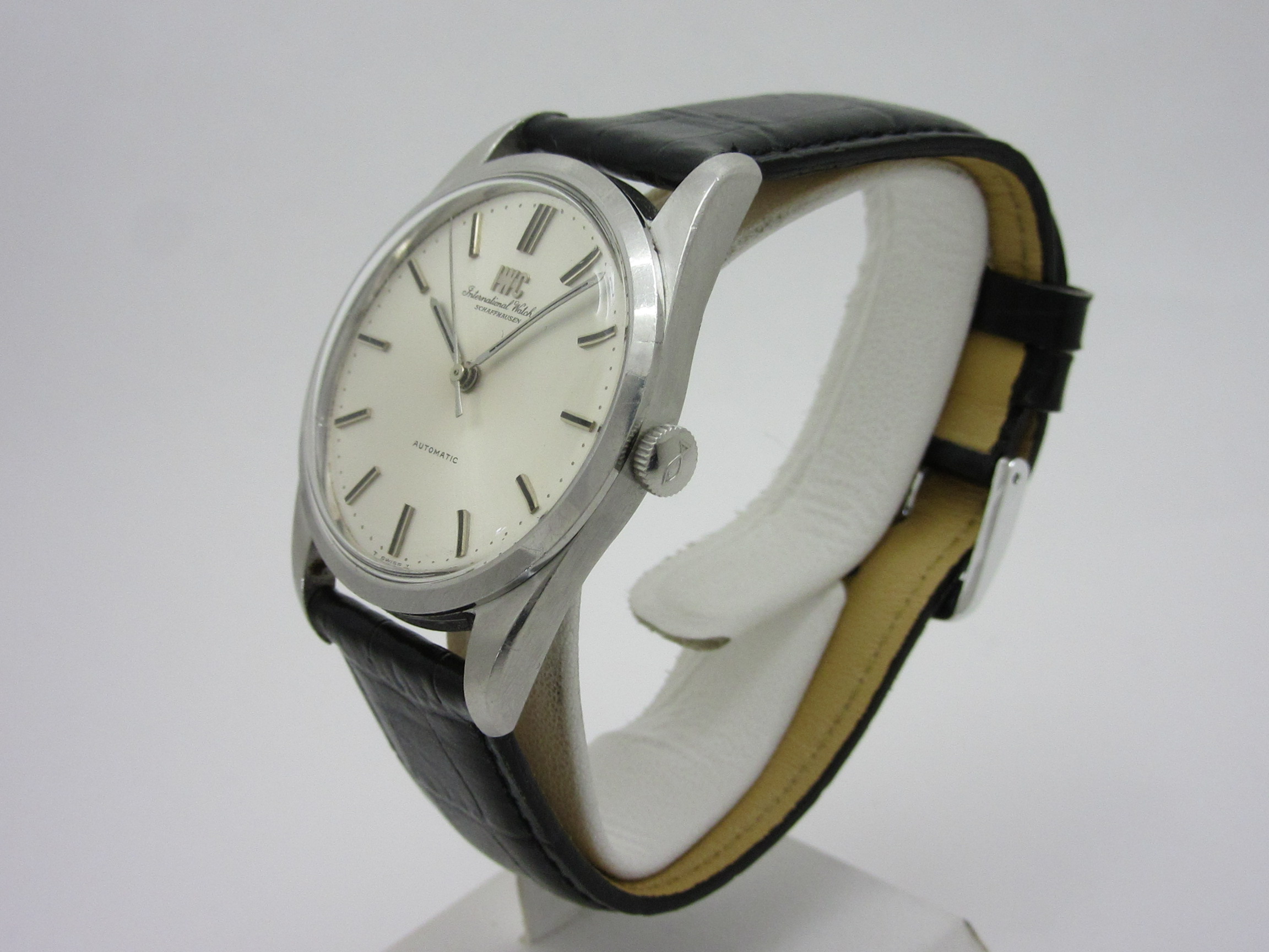 IWC (INTERNATIONAL WATCHCOMPANY) ”Ref1817A スクリューバック