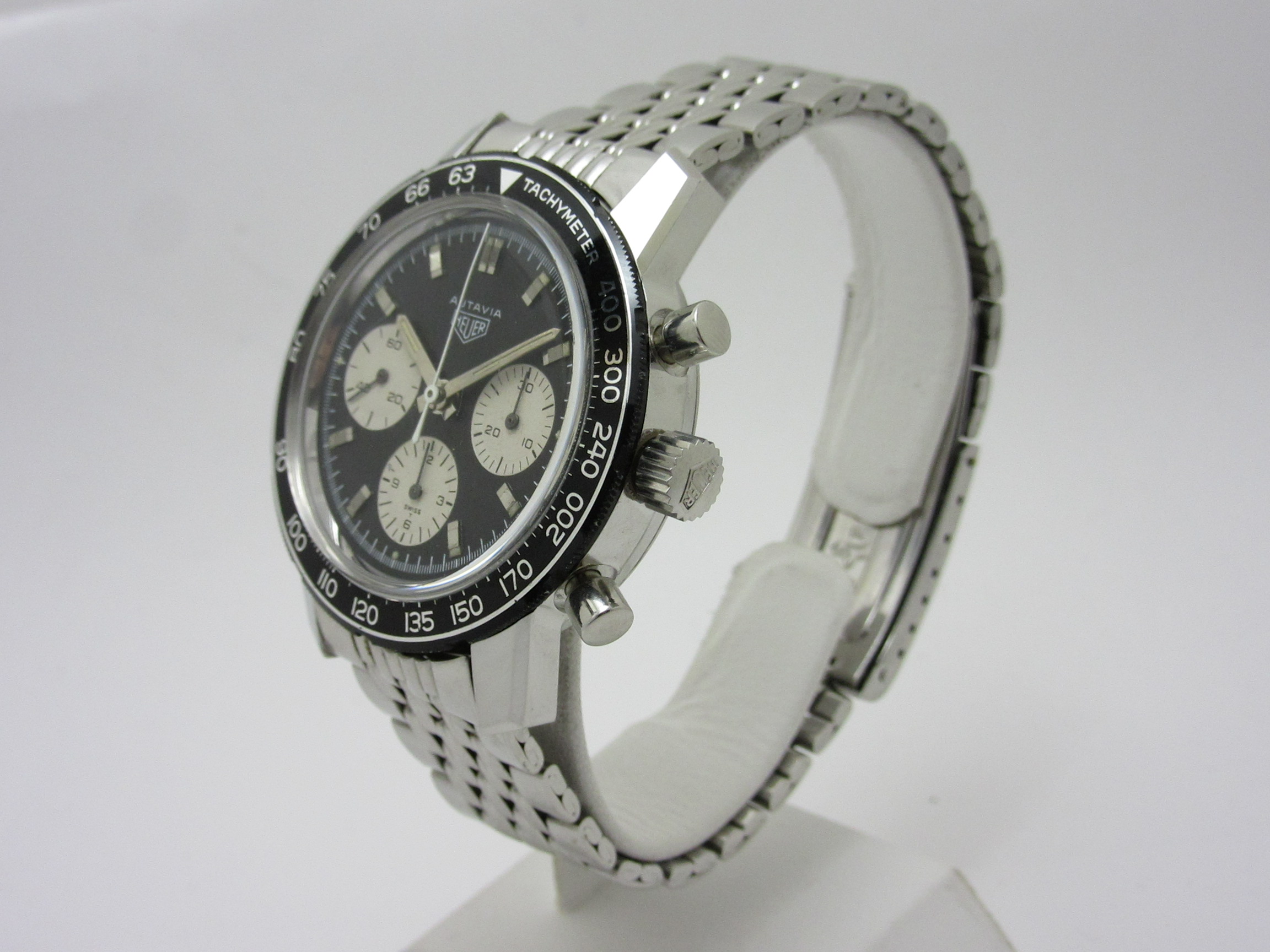 HEUER ホイヤー ”バルジュ製 名機キャリバー72搭載 AUTAVIA