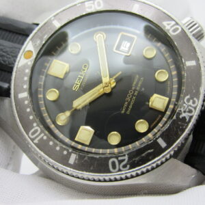 SEIKO セイコー ”62 300mダイバー カウントダウンベゼル” ロービート フルオリジナル Ref-6215-7000 自動巻機械式ムーブCal.6215A 弊社にてOH済