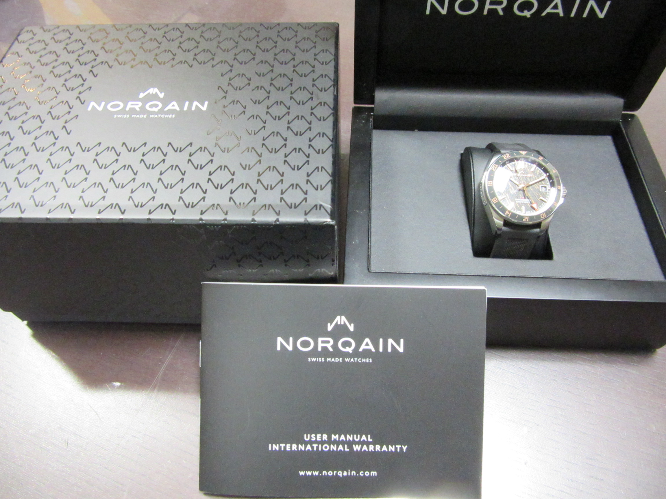 NORQAIN ノルケイン ”アドベンチャー ネベレストGMT