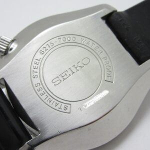 SEIKO　セイコー　　”62　300ｍダイバー　カウントダウンベゼル”　ロービート　フルオリジナル　　Ref-6215-7000　　　自動巻機械式ムーブCal.6215A　　　　　　　　　弊社にてOH済